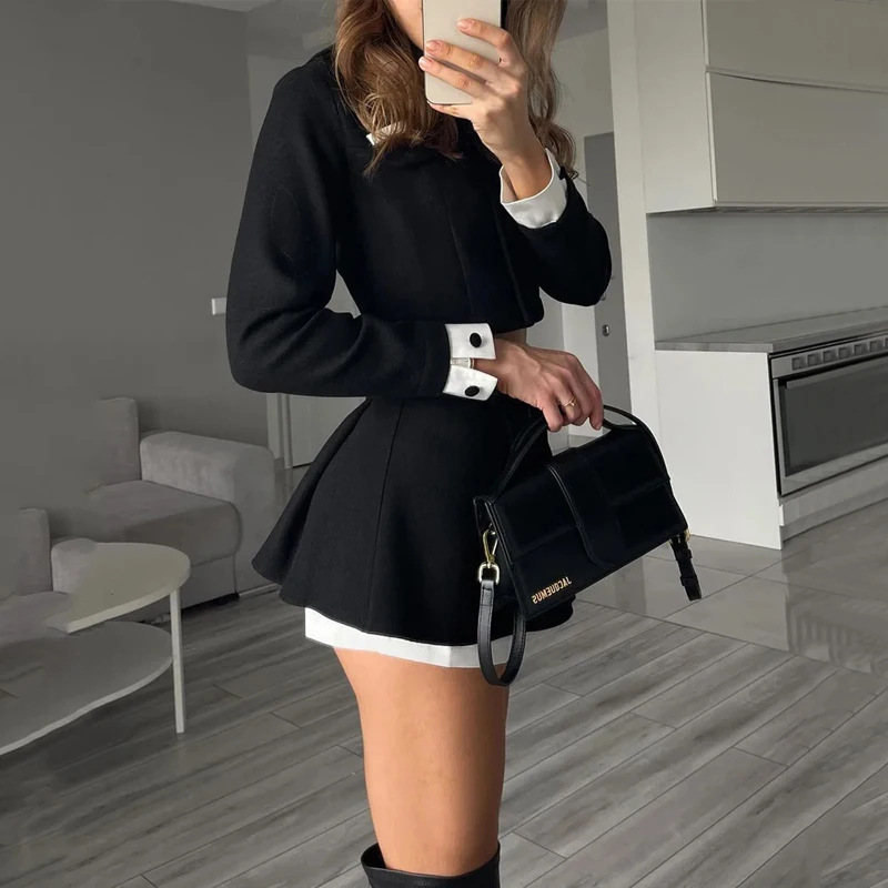 TARUXY Tweed Shorts Skirt Two  - đánh giá và giá Summer Alt Clothing